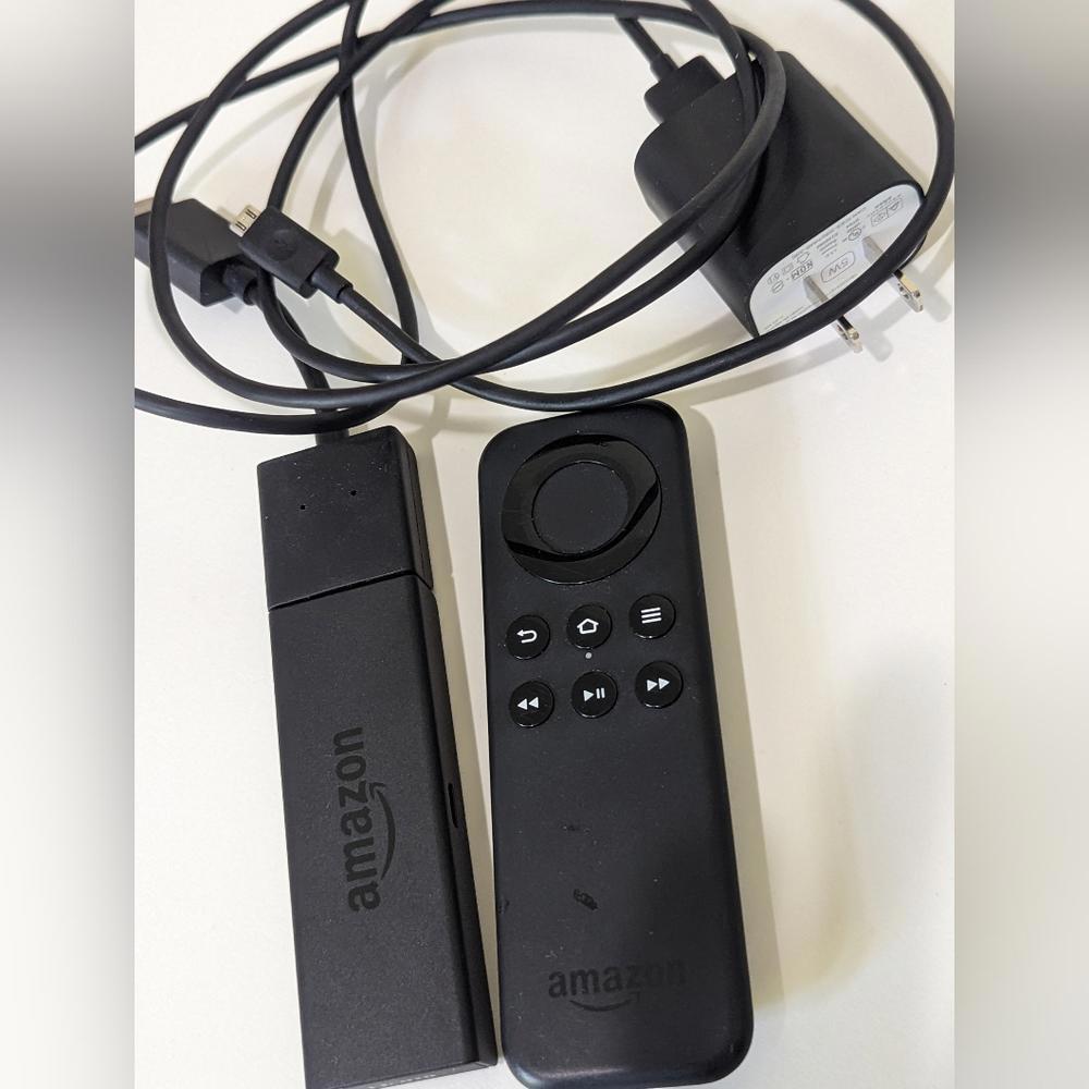 Amazon fire stick 2018 basic model W/remote